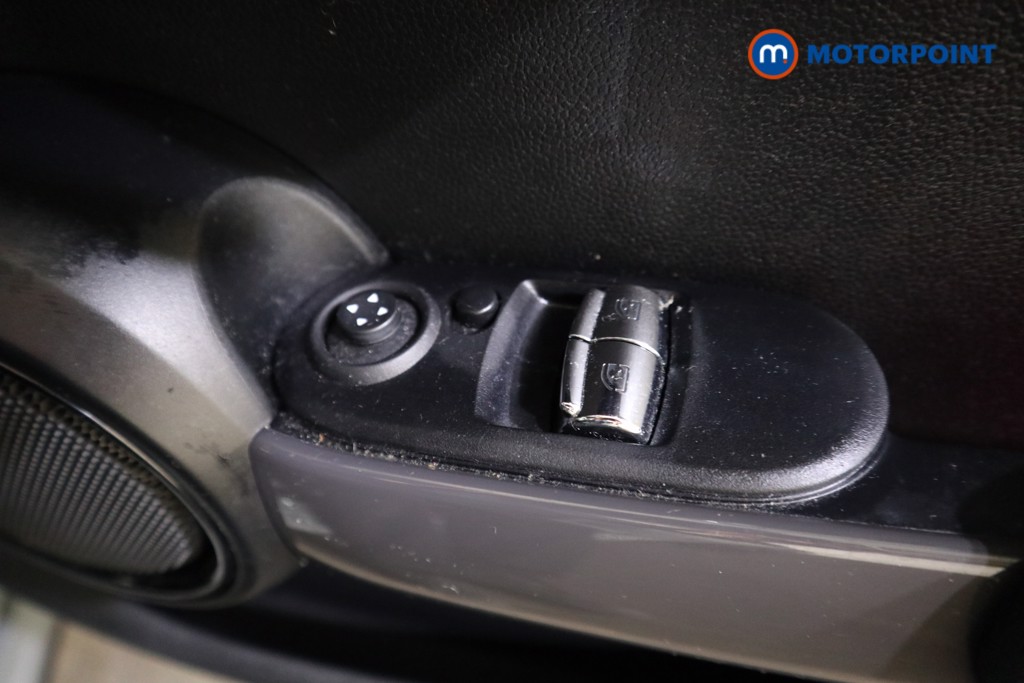 Mini Hatchback Cooper Sport Automatic Petrol Hatchback - Stock Number (1612079) - 13th supplementary image