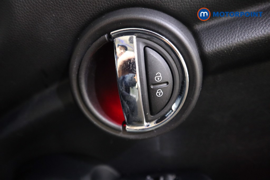 Mini Hatchback Cooper Sport Automatic Petrol Hatchback - Stock Number (1612079) - 14th supplementary image