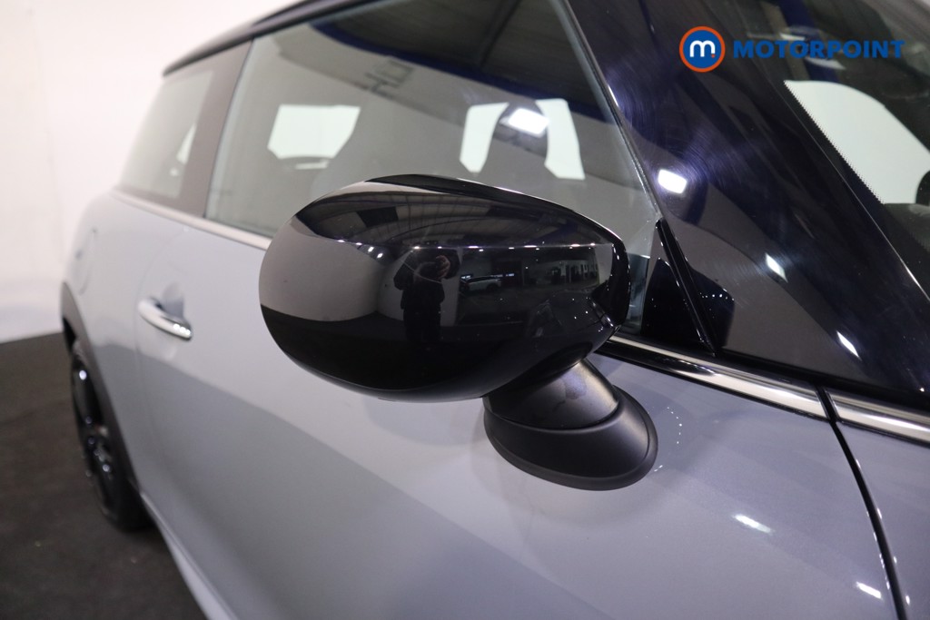 Mini Hatchback Cooper Sport Automatic Petrol Hatchback - Stock Number (1612079) - 30th supplementary image