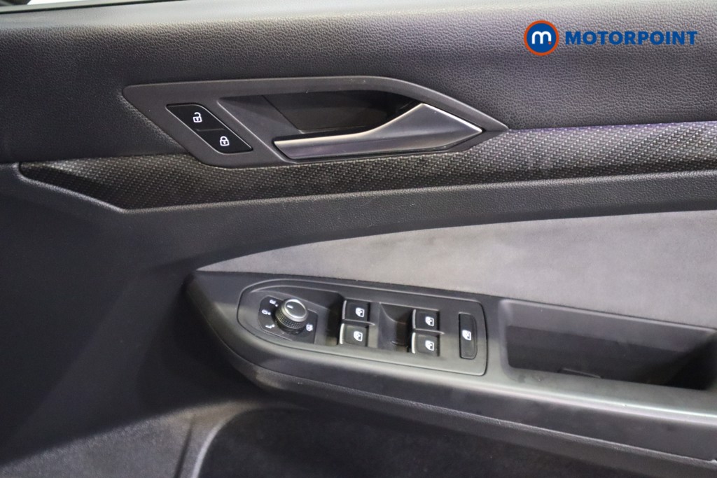 Volkswagen Golf R-Line Manual Petrol Hatchback - Stock Number (1612242) - 10th supplementary image