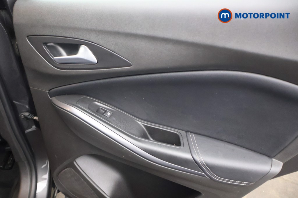 Vauxhall Grandland X Sport Nav Manual Petrol SUV - Stock Number (1612305) - 17th supplementary image