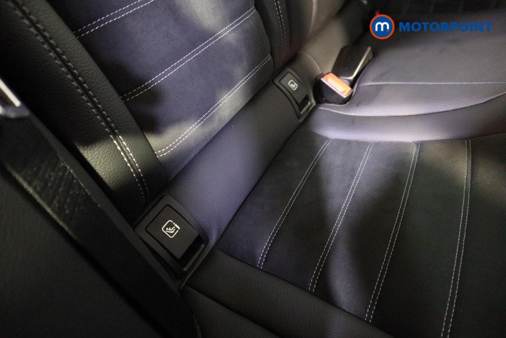 Mercedes-Benz C Class Amg Line Automatic Petrol Estate - Stock Number (1612347) - 20th supplementary image