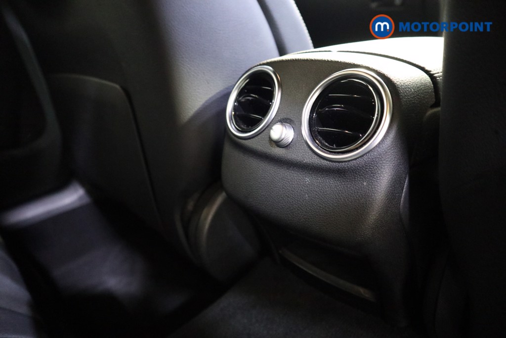 Mercedes-Benz C Class Amg Line Automatic Petrol Estate - Stock Number (1612347) - 22nd supplementary image