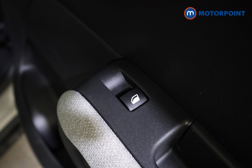 Citroen C3 Aircross Flair Automatic Petrol SUV - Stock Number (1612348) - 23rd supplementary image