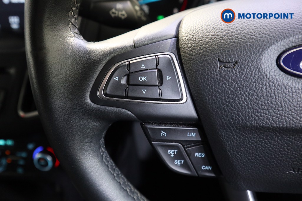Ford Focus Titanium Manual Petrol Hatchback - Stock Number (1612516) - 3rd supplementary image