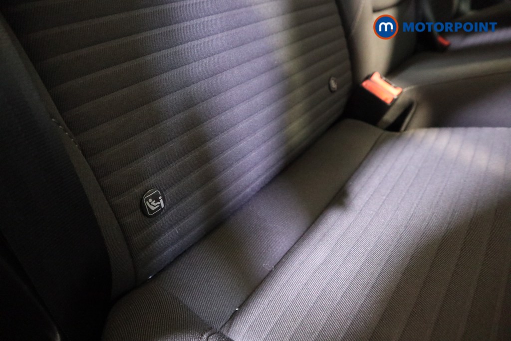 Ford Focus Titanium Manual Petrol Hatchback - Stock Number (1612516) - 17th supplementary image