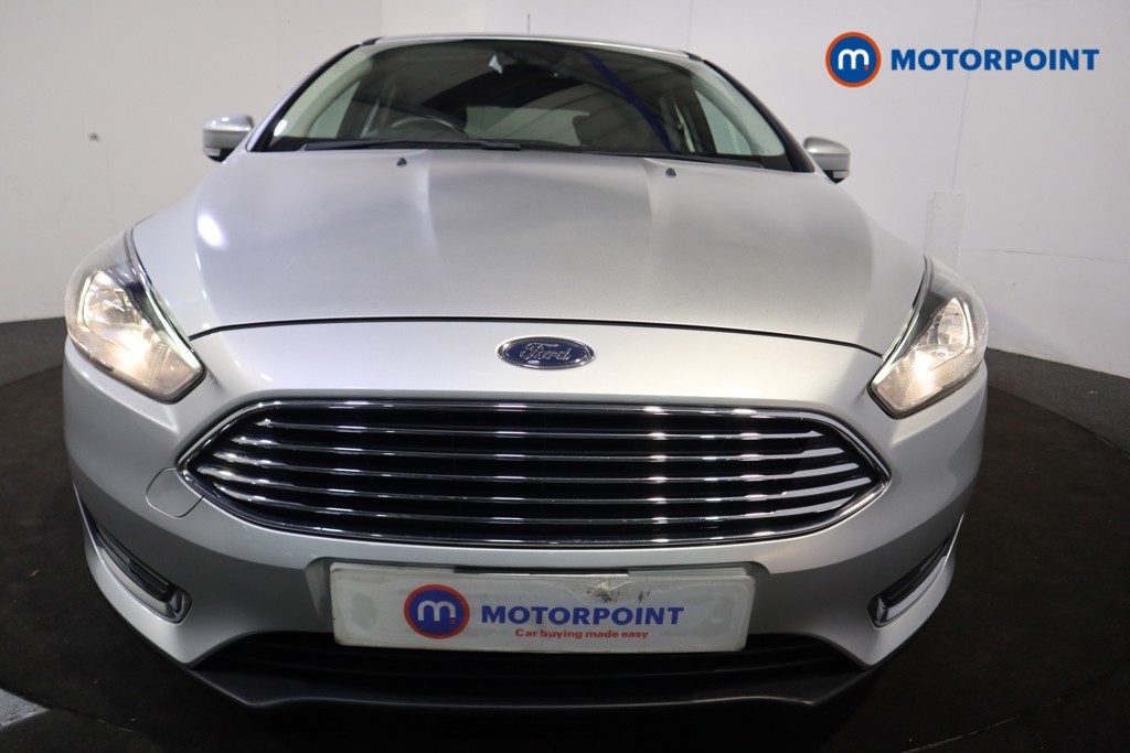 Ford Focus Titanium Manual Petrol Hatchback - Stock Number (1612516) - 34th supplementary image