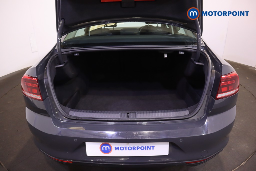 Volkswagen Passat Se Nav Automatic Petrol Saloon - Stock Number (1612795) - 20th supplementary image