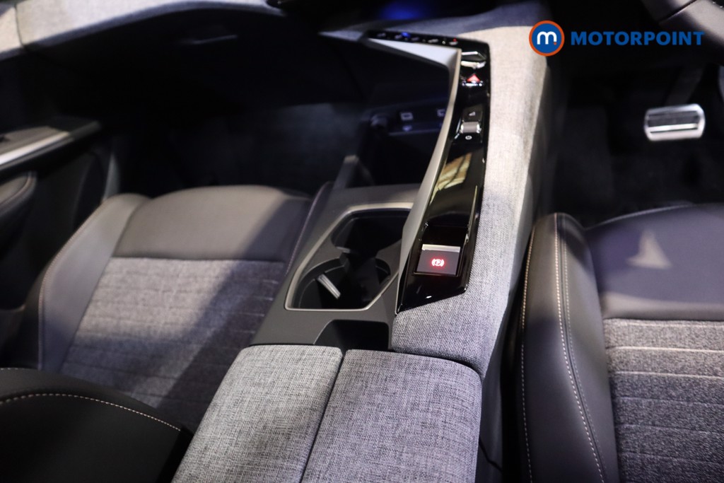 Peugeot 5008 Allure Automatic Petrol SUV - Stock Number (1612914) - 6th supplementary image