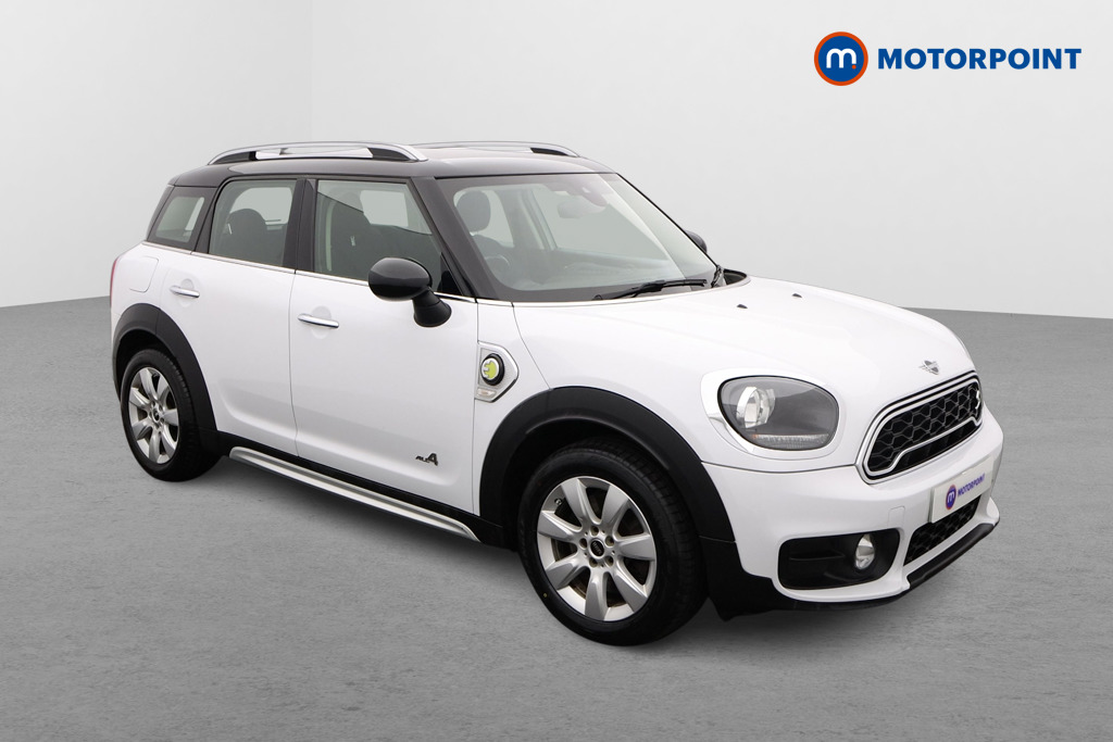 Mini Countryman Cooper S E Classic Automatic Petrol Plug-In Hybrid SUV - Stock Number (1613349) - Drivers side front corner