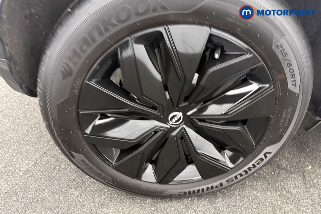 Nissan Juke Acenta Premium Manual Petrol SUV - Stock Number (1613404) - 7th supplementary image