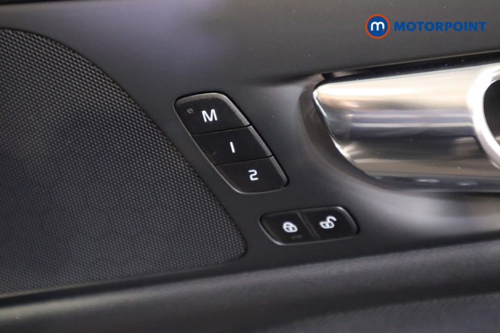 Volvo S60 R Design Plus Automatic Petrol Saloon - Stock Number (1613449) - 11th supplementary image