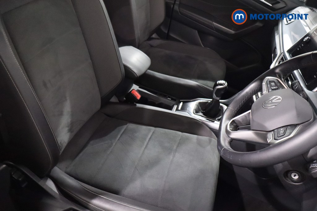 Volkswagen T-Roc Style Manual Petrol SUV - Stock Number (1613520) - 24th supplementary image