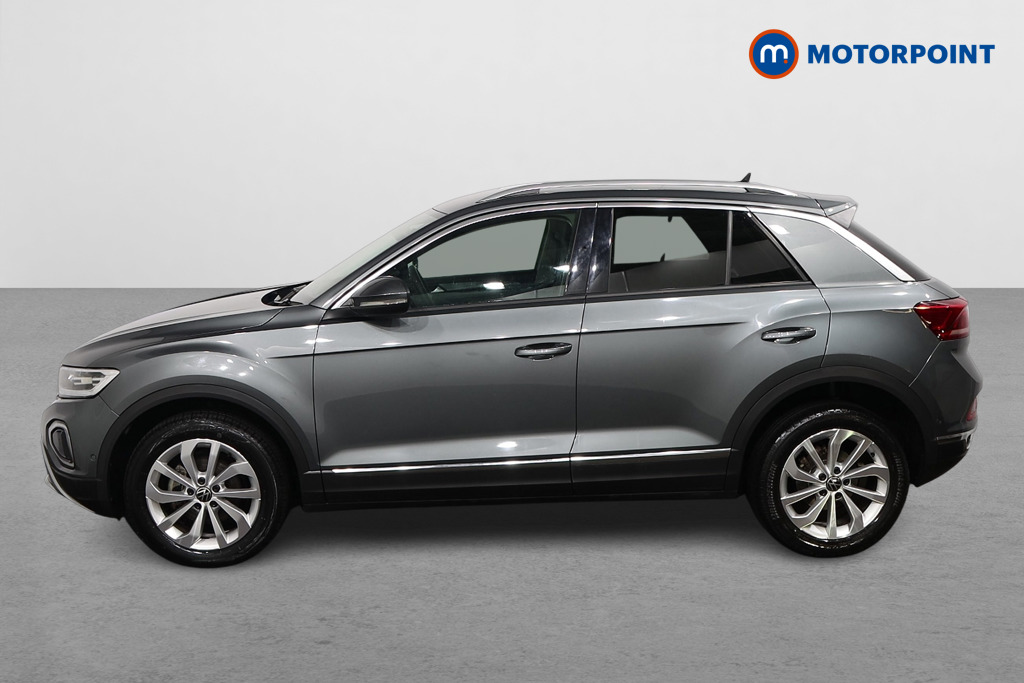 Volkswagen T-Roc Style Manual Petrol SUV - Stock Number (1613520) - Passenger side