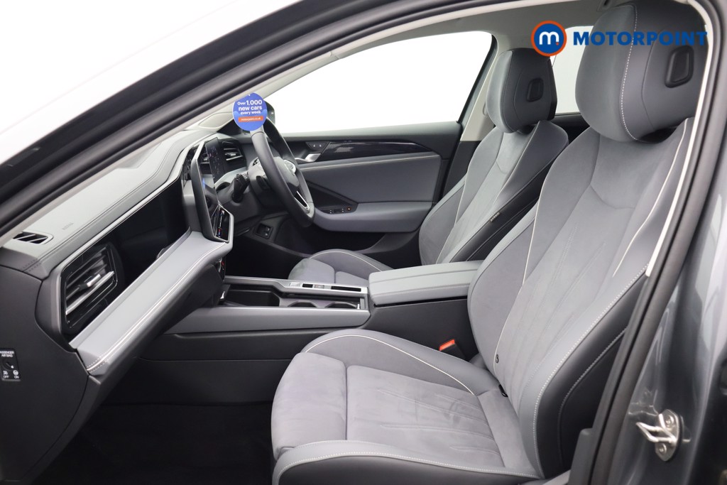 Volkswagen Passat Life Automatic Petrol Plug-In Hybrid Estate - Stock Number (1613648) - 19th supplementary image