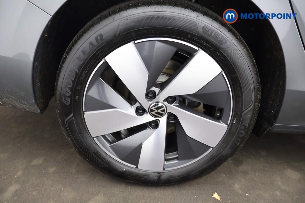 Volkswagen Passat Life Automatic Petrol Plug-In Hybrid Estate - Stock Number (1613648) - 21st supplementary image