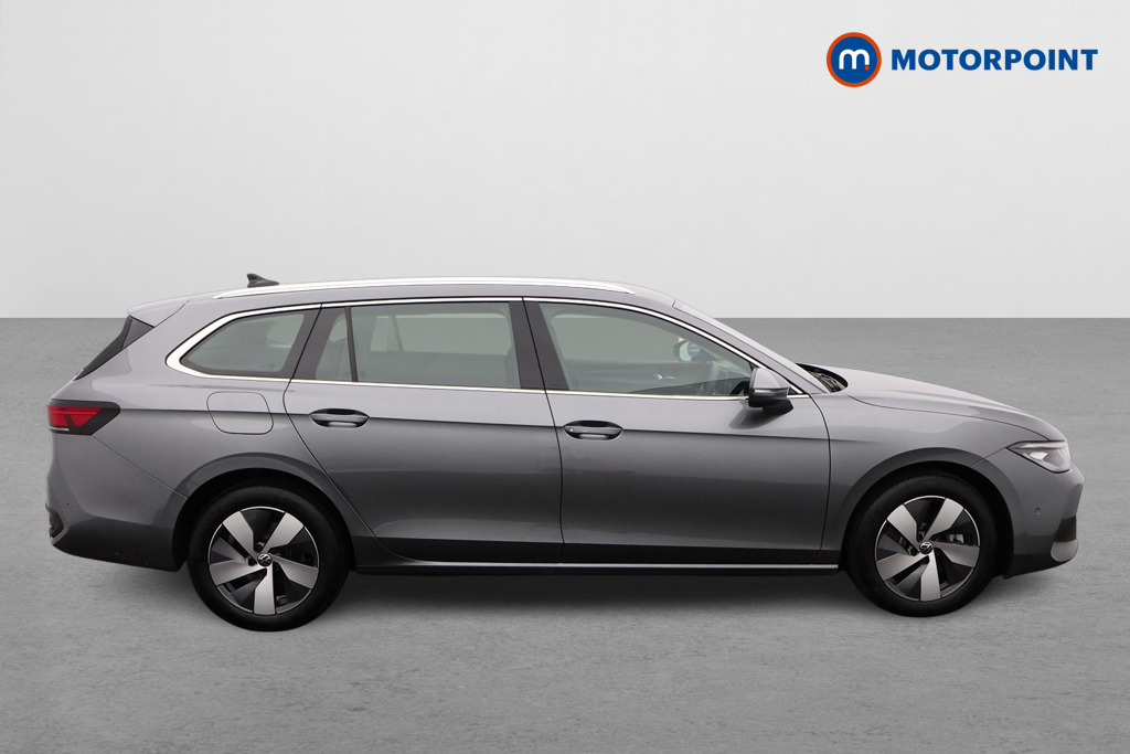 Volkswagen Passat Life Automatic Petrol Plug-In Hybrid Estate - Stock Number (1613648) - Drivers side