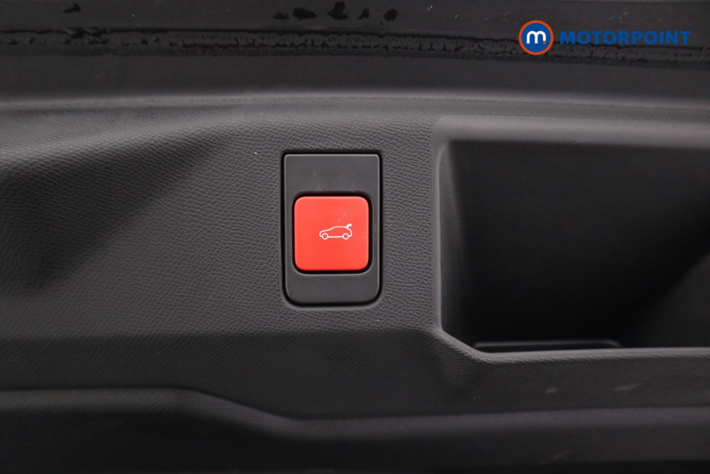 Peugeot 5008 GT Automatic Petrol SUV - Stock Number (1613656) - 28th supplementary image