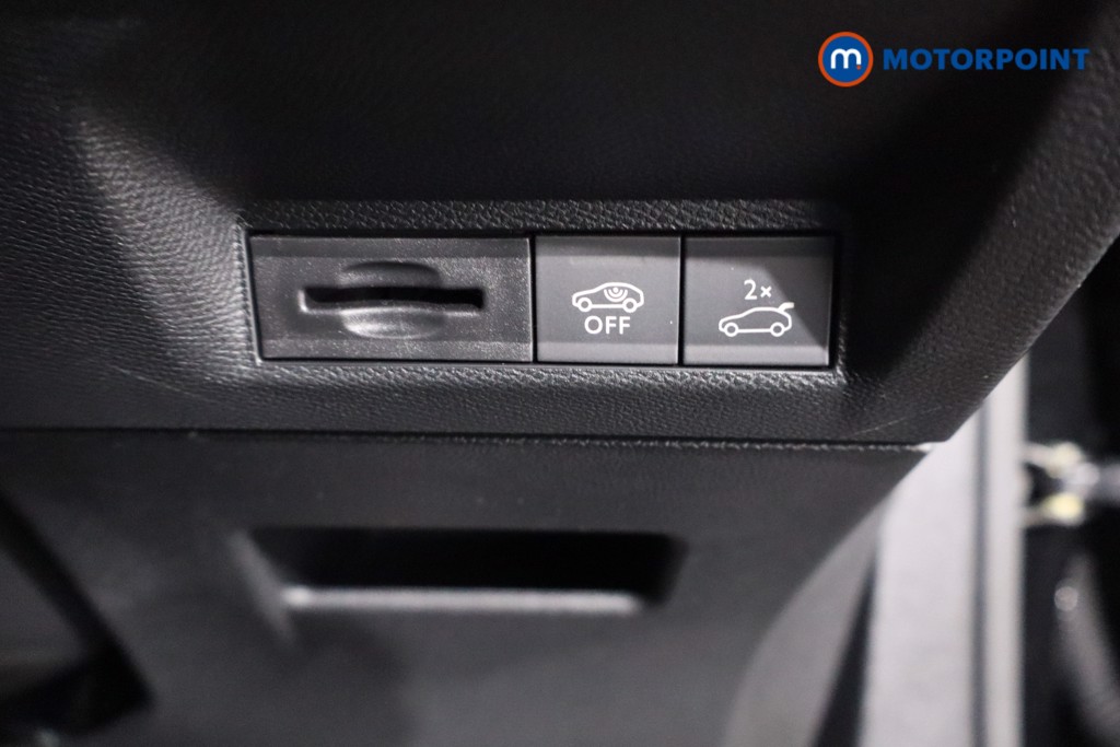 Peugeot 5008 GT Automatic Petrol SUV - Stock Number (1613694) - 21st supplementary image