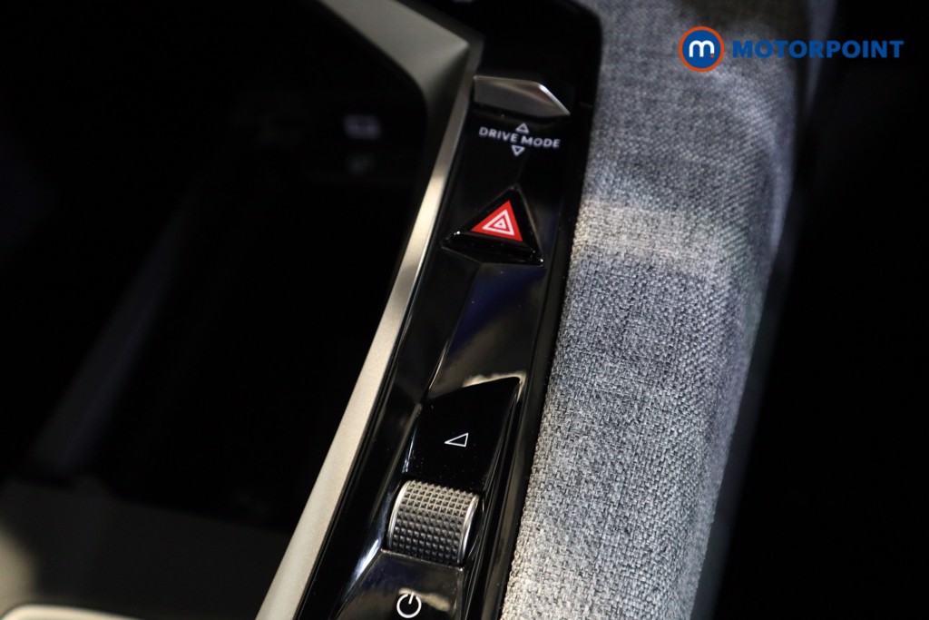 Peugeot 5008 GT Automatic Petrol SUV - Stock Number (1613700) - 11th supplementary image