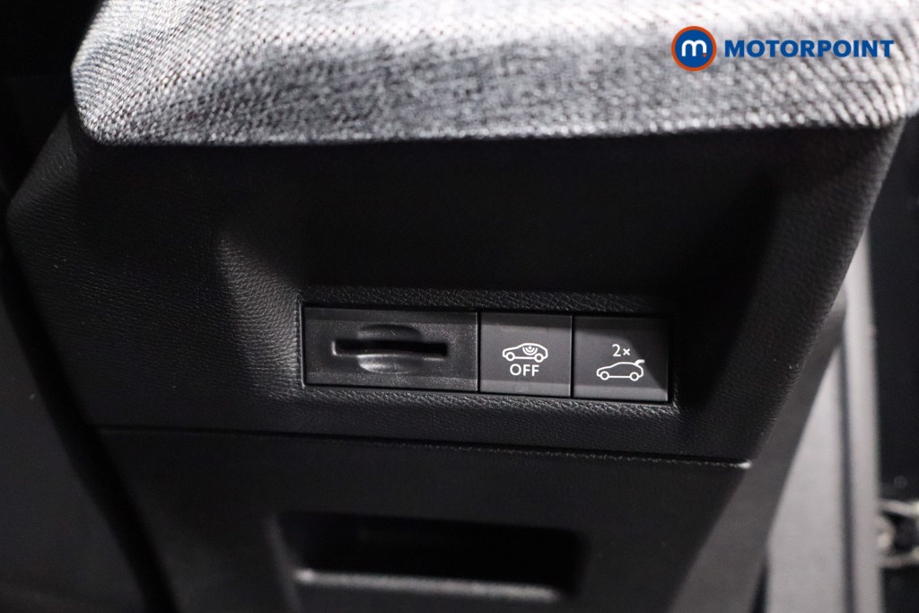 Peugeot 5008 GT Automatic Petrol SUV - Stock Number (1613702) - 21st supplementary image