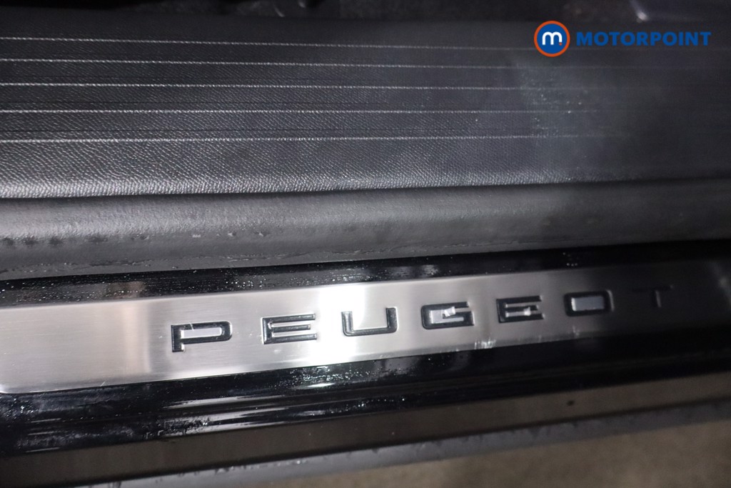Peugeot 5008 GT Automatic Petrol SUV - Stock Number (1613702) - 22nd supplementary image