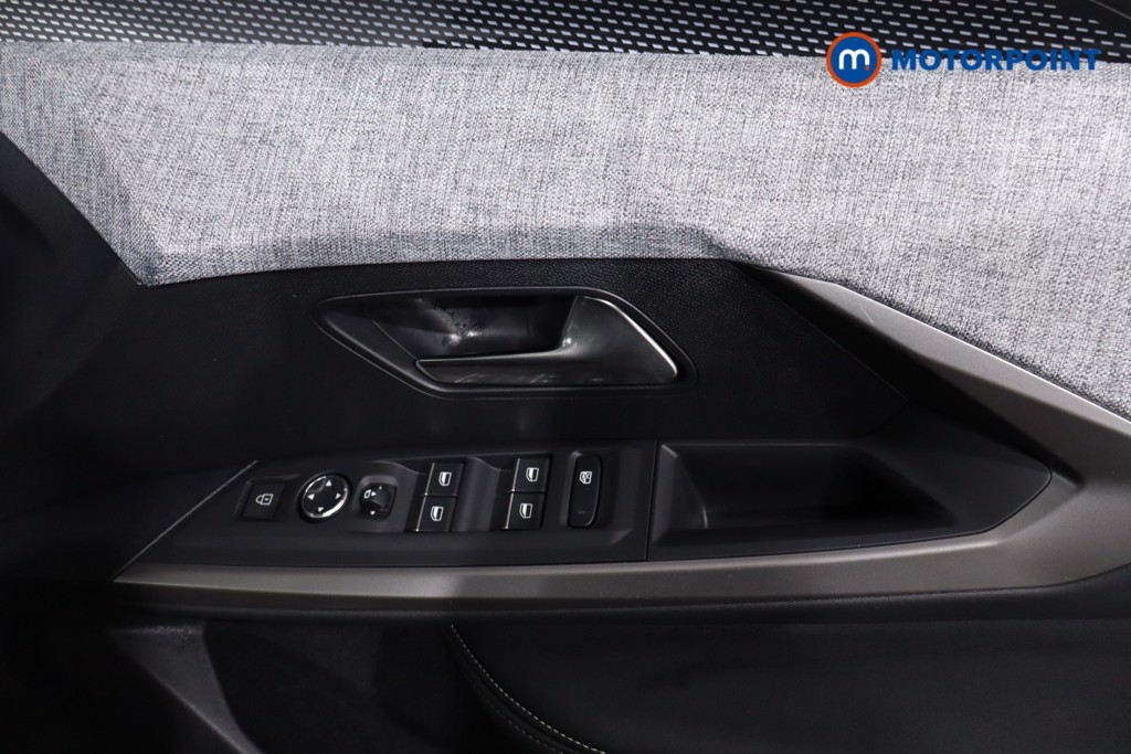 Peugeot 5008 GT Automatic Petrol SUV - Stock Number (1613702) - 23rd supplementary image