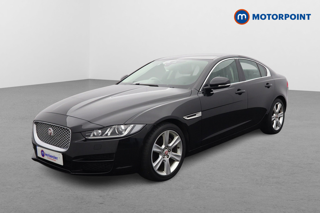 Jaguar XE Portfolio Automatic Diesel Saloon - Stock Number (1613940) - Passenger side front corner
