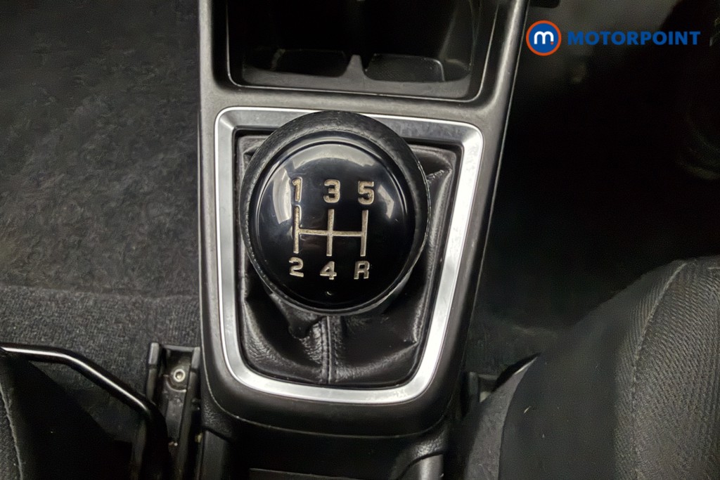 Suzuki Swift Attitude Manual Petrol Hatchback - Stock Number (1613999) - 8th supplementary image