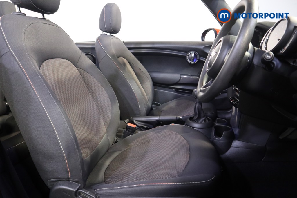 Mini Convertible Cooper Classic Manual Petrol Convertible - Stock Number (1614277) - 15th supplementary image