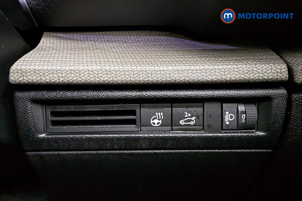 Citroen C5 X Shine Plus Automatic Petrol Hatchback - Stock Number (1614366) - 17th supplementary image