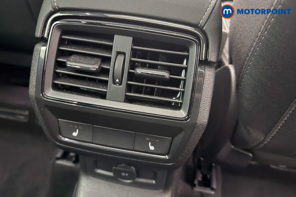 Skoda Karoq Sportline Edition Manual Petrol SUV - Stock Number (1614843) - 10th supplementary image