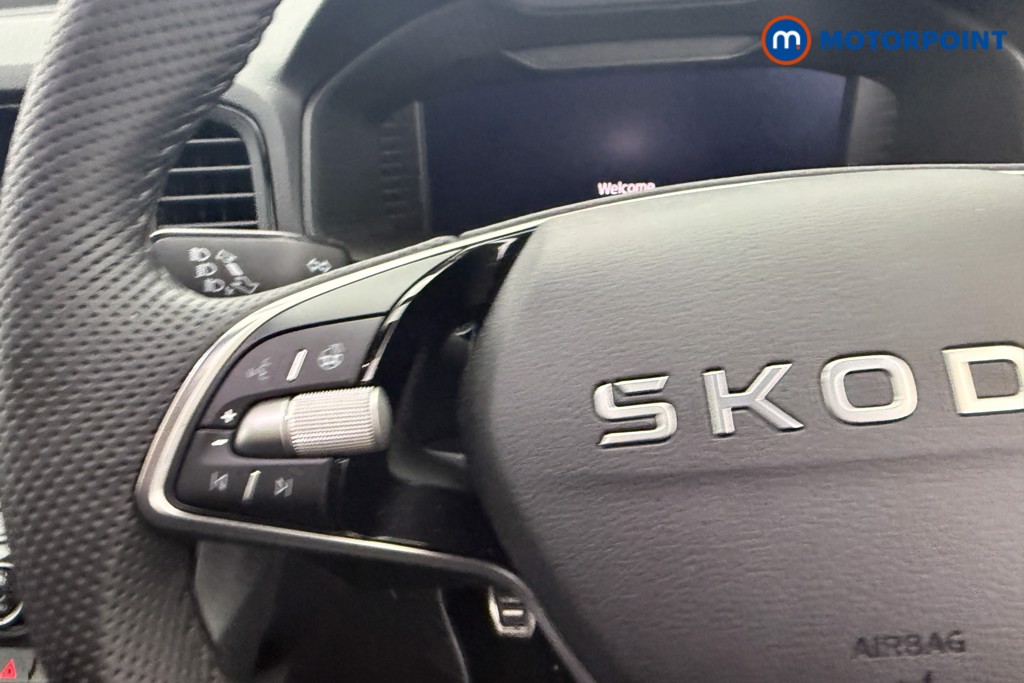 Skoda Karoq Sportline Edition Manual Petrol SUV - Stock Number (1614843) - 17th supplementary image