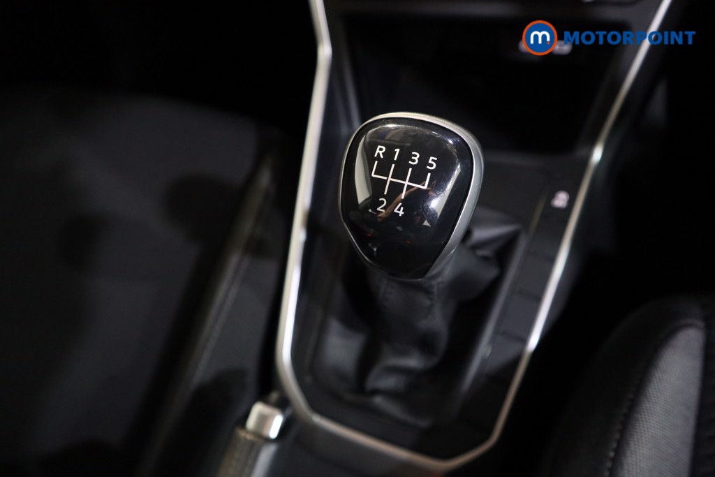 Volkswagen Polo Life Manual Petrol Hatchback - Stock Number (1615233) - 10th supplementary image