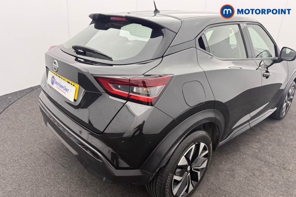 Nissan Juke Acenta Manual Petrol SUV - Stock Number (1615284) - 5th supplementary image