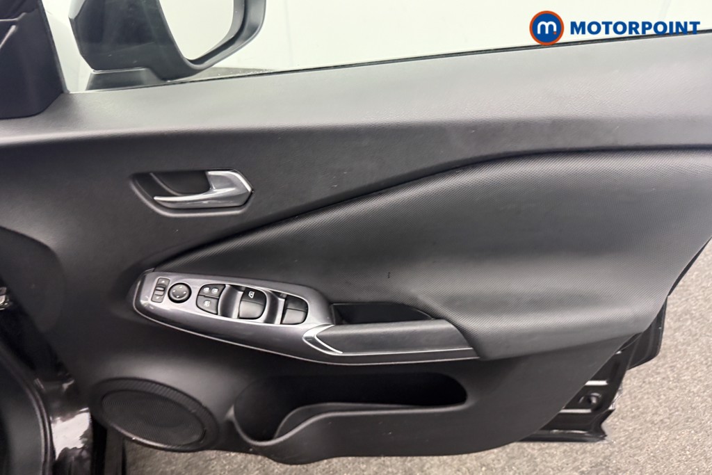 Nissan Juke Acenta Manual Petrol SUV - Stock Number (1615284) - 9th supplementary image