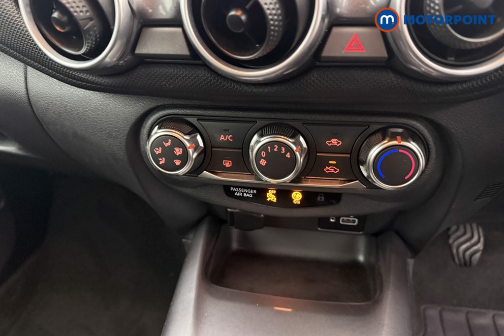 Nissan Juke Acenta Manual Petrol SUV - Stock Number (1615284) - 15th supplementary image