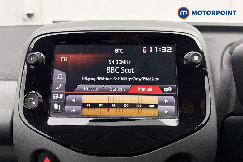 Toyota Aygo X-Trend Manual Petrol Hatchback - Stock Number (1615412) - 2nd supplementary image