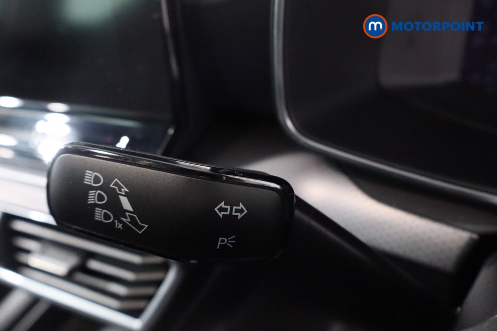 Seat Leon Se Dynamic Manual Petrol Hatchback - Stock Number (1615545) - 20th supplementary image