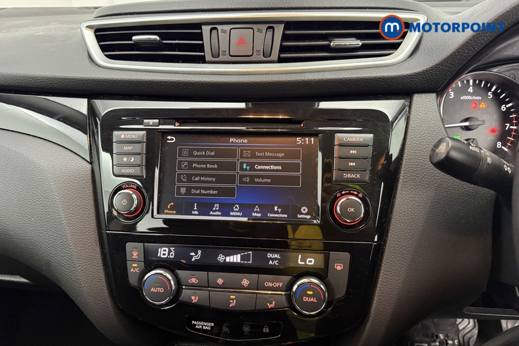 Nissan Qashqai Acenta Premium Manual Petrol SUV - Stock Number (1615561) - 26th supplementary image