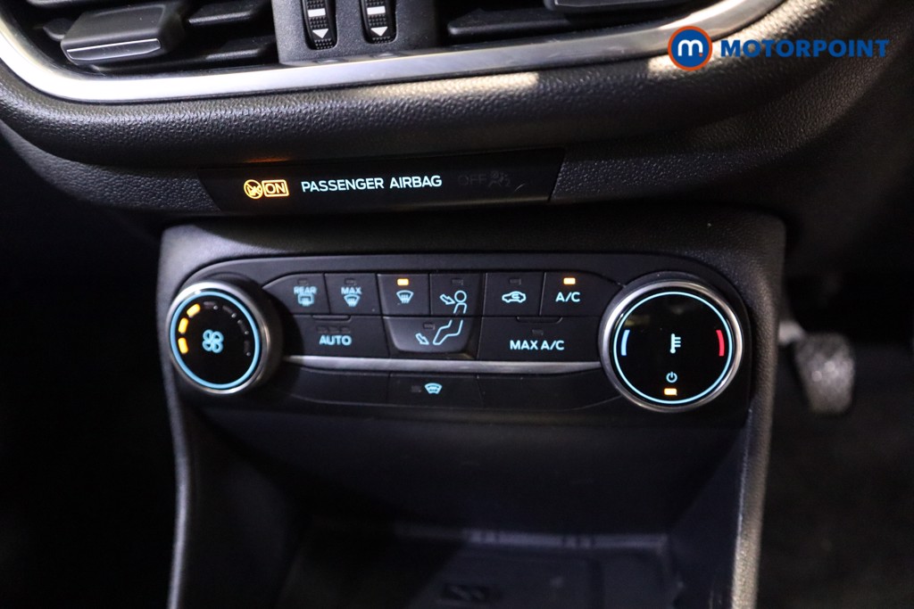 Ford Fiesta Titanium X Manual Petrol Hatchback - Stock Number (1615614) - 6th supplementary image