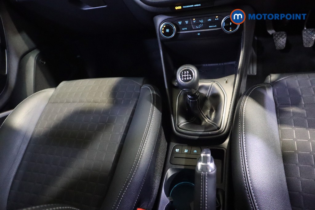 Ford Fiesta Titanium X Manual Petrol Hatchback - Stock Number (1615614) - 7th supplementary image