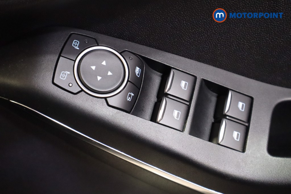 Ford Fiesta Titanium X Manual Petrol Hatchback - Stock Number (1615614) - 12th supplementary image