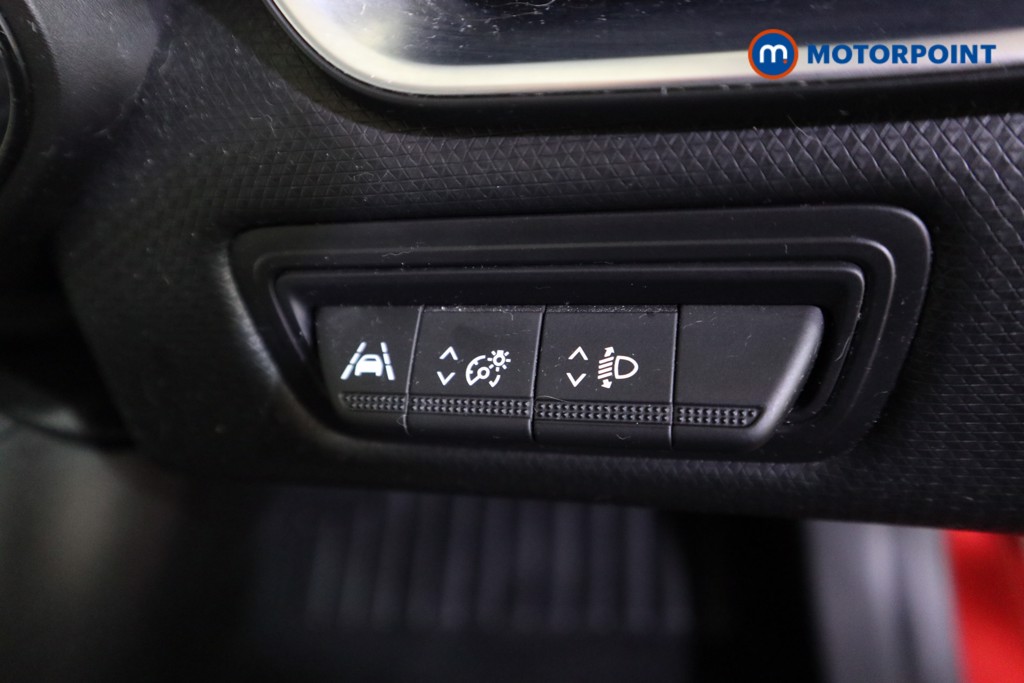 Renault Clio Iconic Edition Manual Petrol Hatchback - Stock Number (1615664) - 12th supplementary image