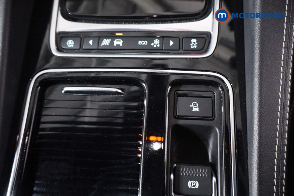 Jaguar F-Pace R-Sport Automatic Petrol SUV - Stock Number (1615742) - 17th supplementary image