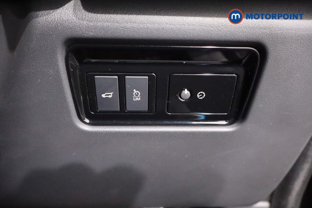 Jaguar F-Pace R-Sport Automatic Petrol SUV - Stock Number (1615742) - 21st supplementary image