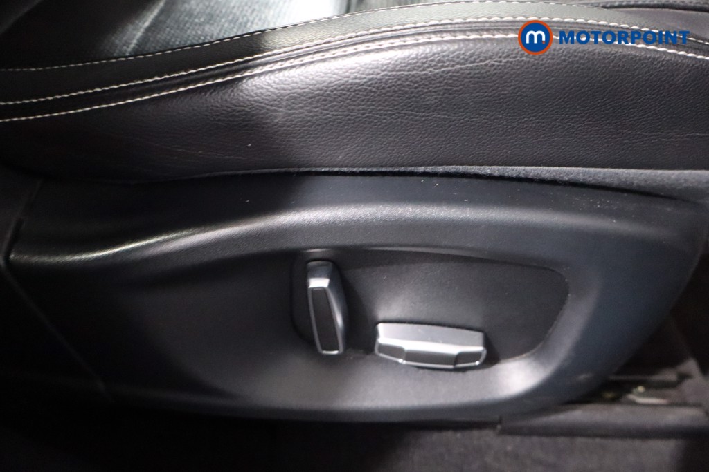 Jaguar F-Pace R-Sport Automatic Petrol SUV - Stock Number (1615742) - 22nd supplementary image