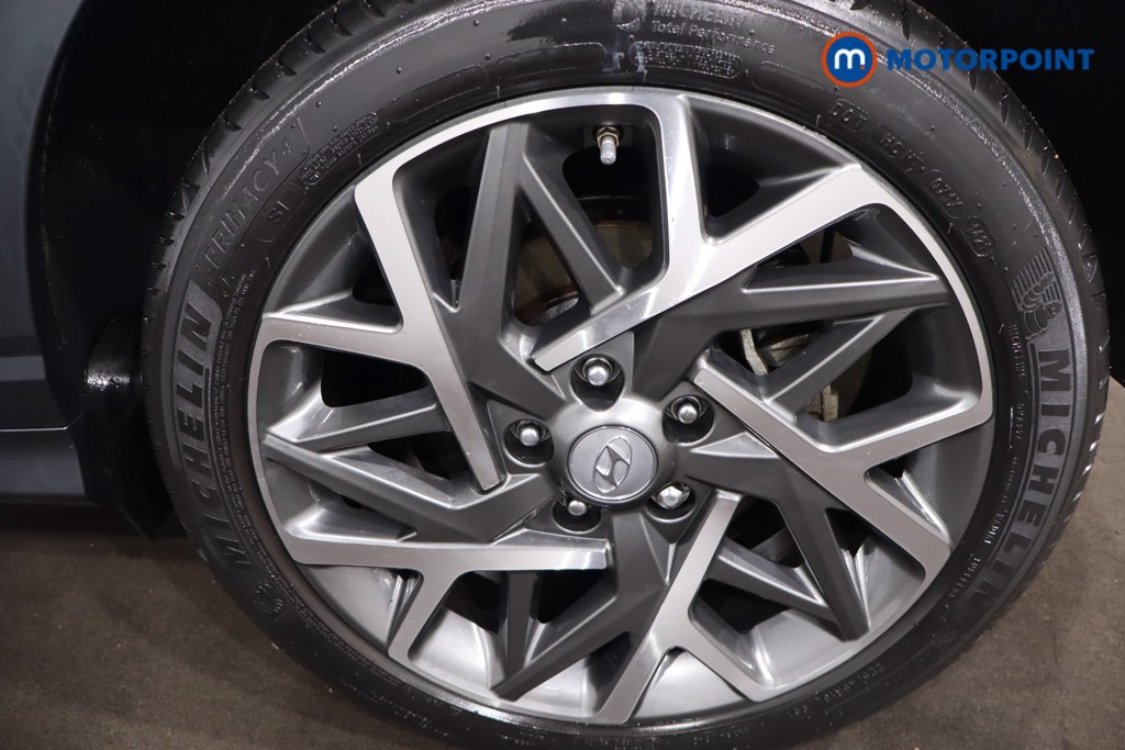 Hyundai Kona Premium Automatic Petrol-Electric Hybrid SUV - Stock Number (1615815) - 12th supplementary image