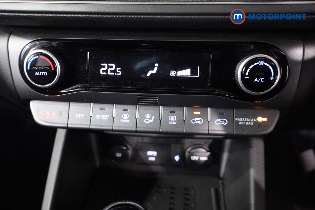 Hyundai Kona Premium Automatic Petrol-Electric Hybrid SUV - Stock Number (1615815) - 16th supplementary image