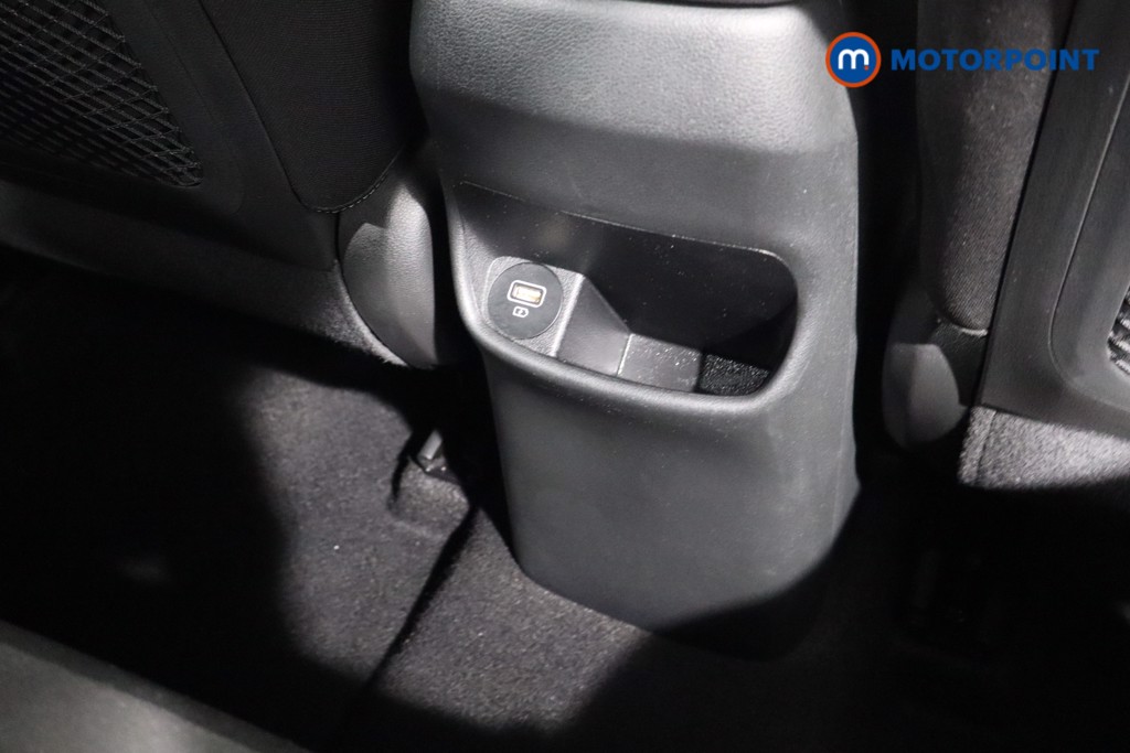 Hyundai Kona Premium Automatic Petrol-Electric Hybrid SUV - Stock Number (1615815) - 28th supplementary image